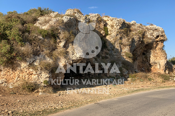 Kemerağzı Antik Dönem Yerleşim Yeri ve Taş Ocağı 3 kemeragzi 2