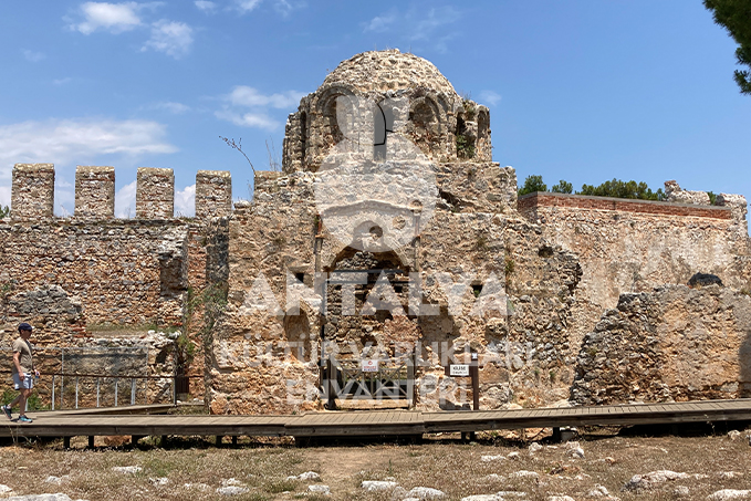Alanya Kalesi İç Kale Kilisesi (St. George Kilisesi) 2 alanya kalesi ic kale kilisesi 1