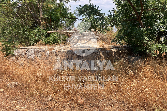 Tombak Su Kuyusu 2 tombak su kuyusu aksu antalya antalyakulturvarliklarienvanteri orhandenizkaplan denizkaplan 01